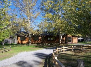 19920 Union School Rd, Redding, CA 96003