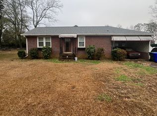 15 Fairlane Cir, Greenville, SC 29607