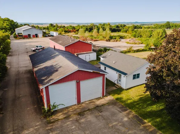 9171 State Route 180, Kingston, OH 45644