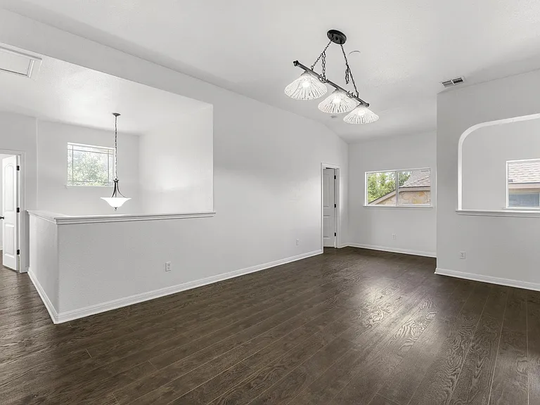 18613 Falcon Pointe Blvd — Photo 17