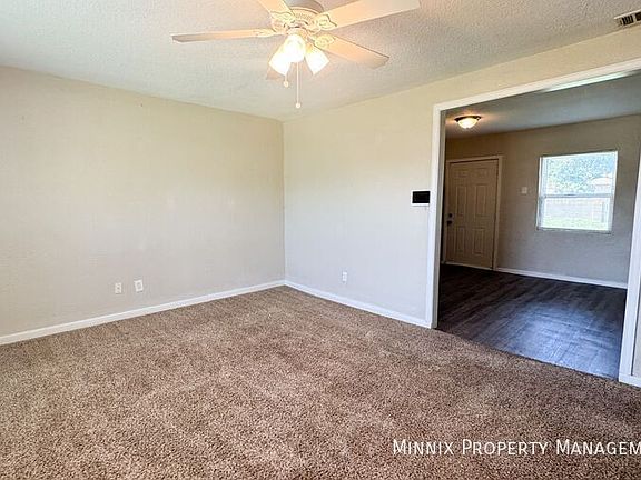 4th image of 1914 39th St #1