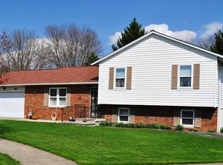 1988 Saratoga Ct, Lancaster, OH