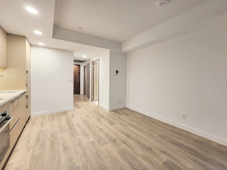 38 Widmer St #1009 — Photo 2