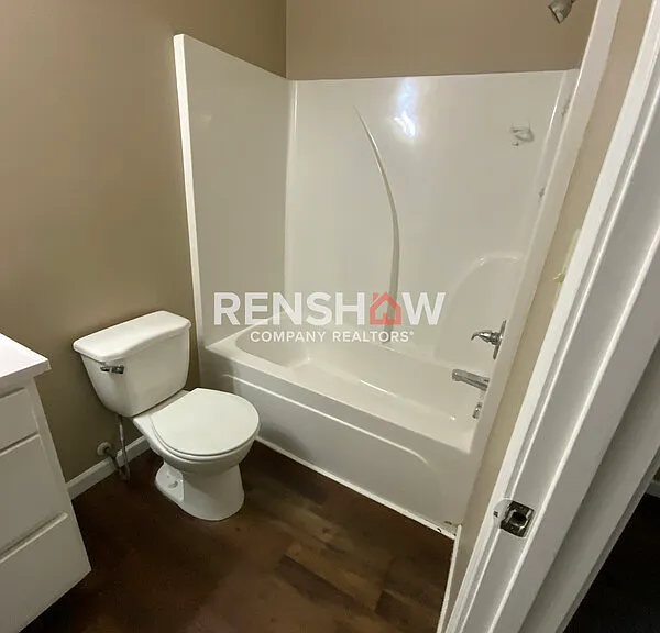 1838 Curry St — Photo 16