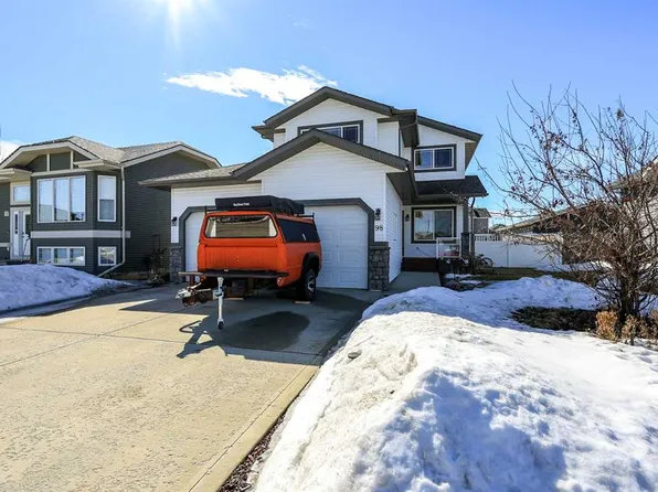98 N Pine Cres, Blackfalds, AB T4M 0E2