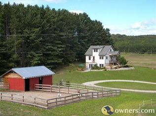 8990 S Nash Rd, Maple City, MI 49664