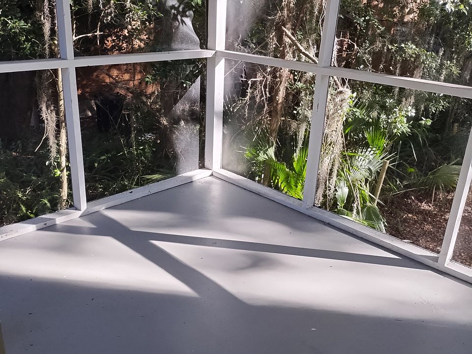 Screened Porch