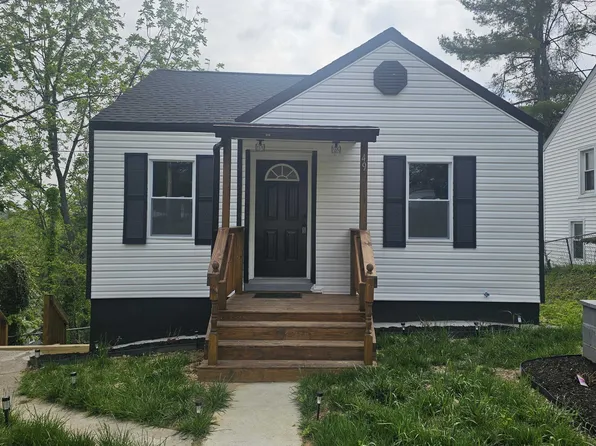 49 Bertha St, Pulaski, VA 24301