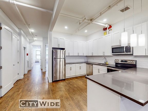 5th image of 812 Broadway APT 4