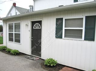 558 Broadway APT 9, Hanover, PA 17331