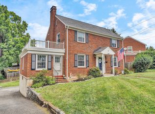 2809 Avenel Ave SW, Roanoke, VA 24015