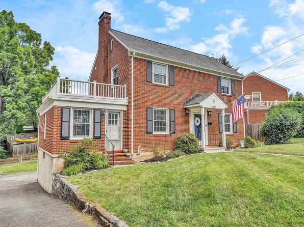 2809 Avenel Ave SW, Roanoke, VA 24015