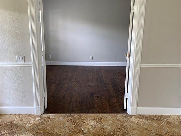 4th image of 12806 Meadow Hawk Dr
