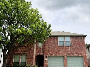 1126 Partridge Dr, Aubrey, TX 76227