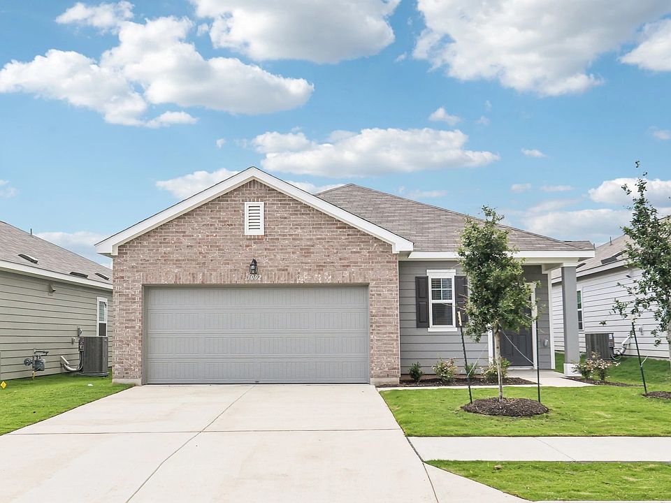1st image of 2441 Rambler Dr