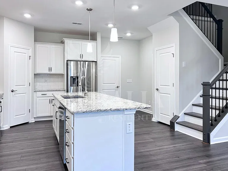 824 Silo Park Dr — Photo 6