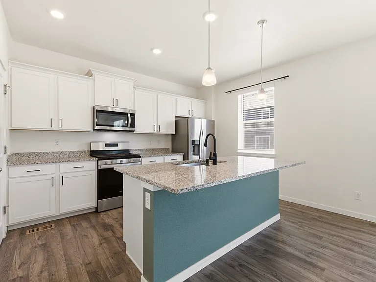 45838 Red Tail Dr — Photo 11