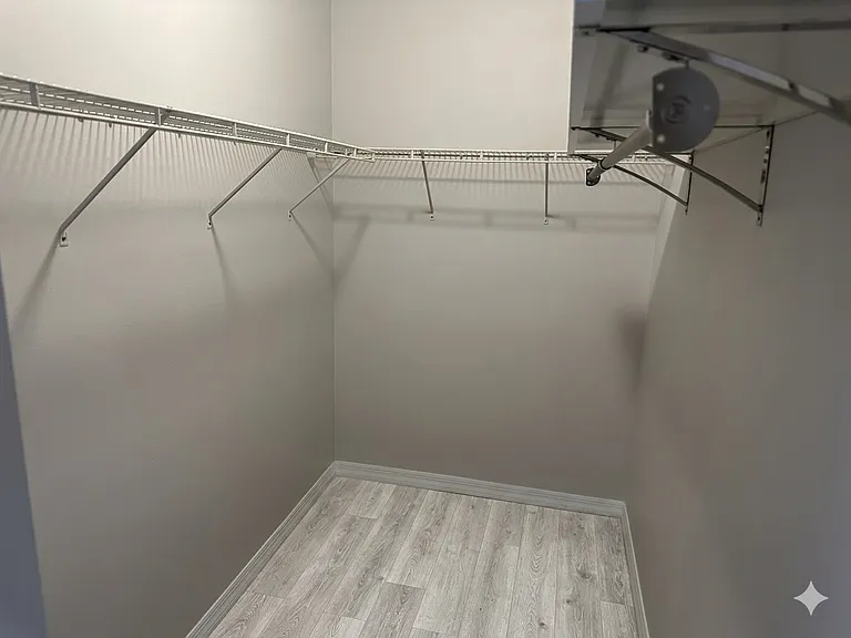 9030 Shepton St — Photo 19