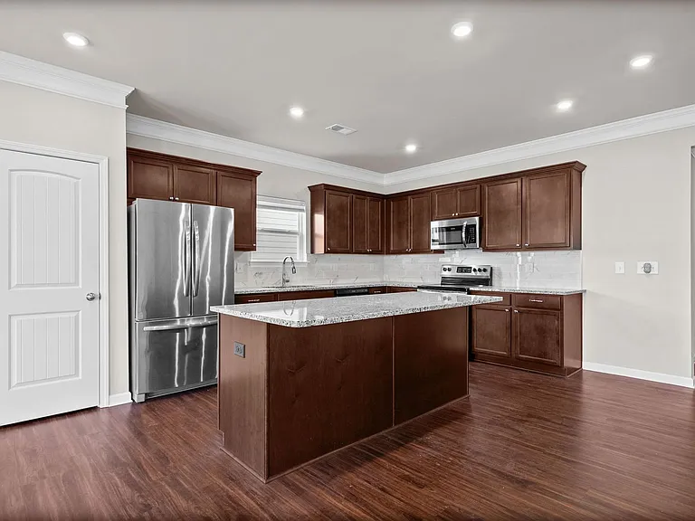 3722 Pelham Wood Dr — Photo 29