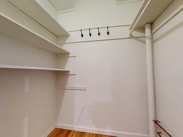 601 Stockton St #8 — Photo 13