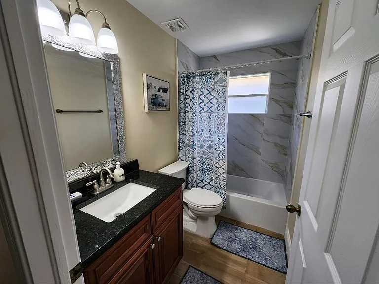 1750 Primrose Ln — Photo 14