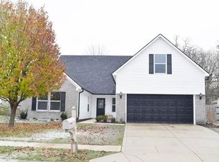 5135 Cedar Mill Ln, Indianapolis, IN 46237