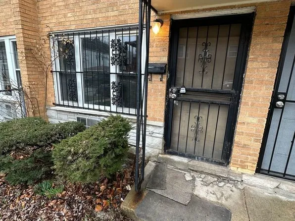 7500 S Kenwood Ave APT D, Chicago, IL 60619