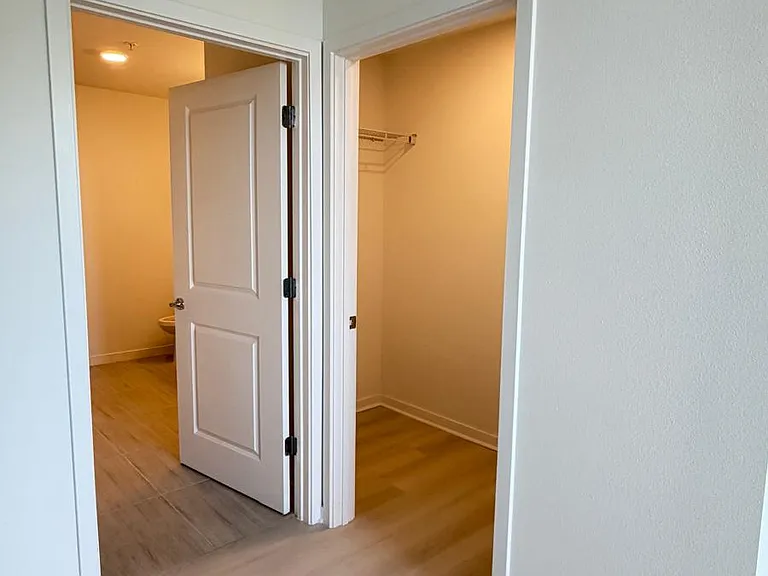 5587 Millenia Park Blvd — Photo 14
