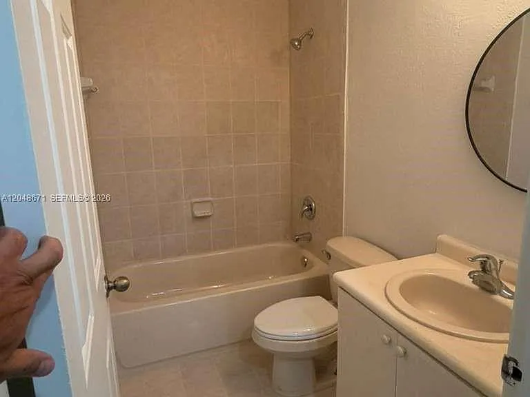 1454 SE 24th Ct #355 — Photo 8