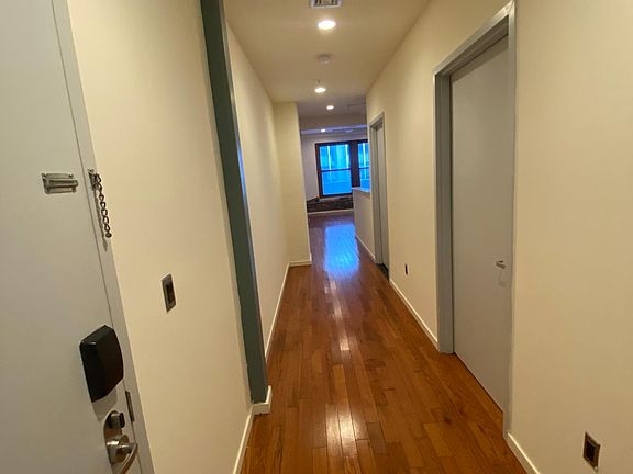5th image of 218 Market St #308