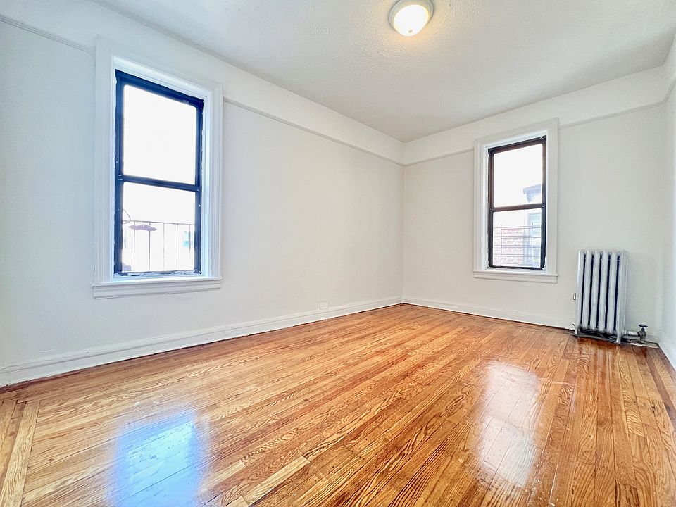 2nd image of 2621 Cortelyou Rd APT 21C