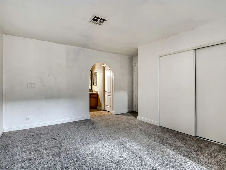 1806 N Decatur Blvd #203 — Photo 9