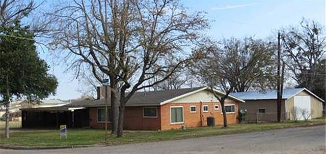 1st image of 200 N 10th Ave