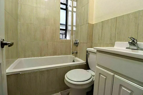 Rented by Abba Realty Associates INC | media 26