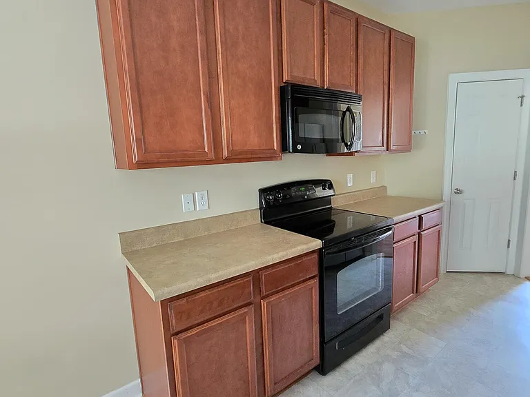 4804 Landover Charge Ln — Photo 10