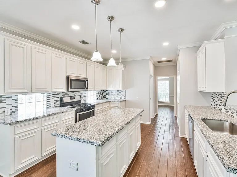 18802 Half Volley Cir — Photo 18