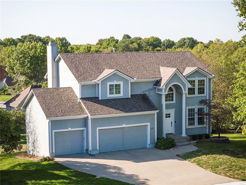 1st image of 1616 SW Cross Creek Pl