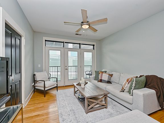 4th image of 817 3rd Ave N #411