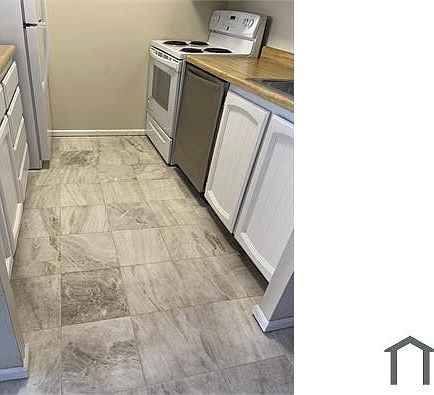 4th image of 1700 Civic Center Dr APT 312
