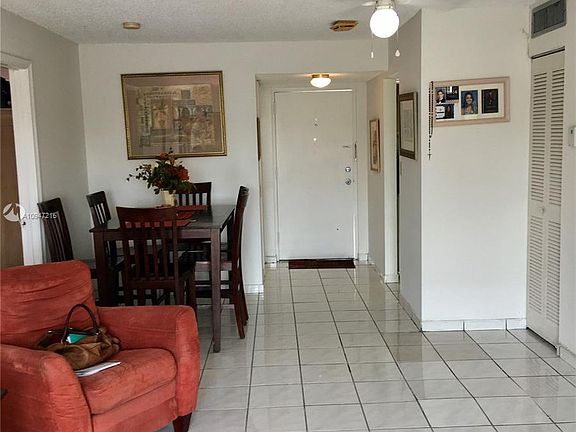 5th image of 1605 Pennsylvania Ave APT 503