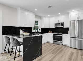 705 Hazelton Ave, Lanoka Harbor, NJ 08734