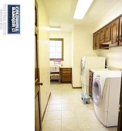 Huge Laundry  and sewing Rm!