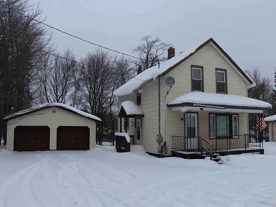 1st image of 618 Leonard St
