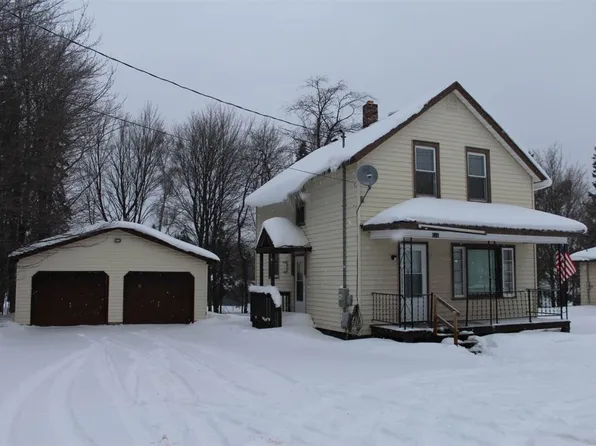 618 Leonard St, Ironwood, MI 49938