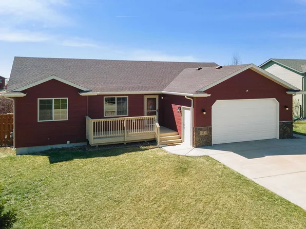 673 Airway Ct, Box Elder, SD 57719