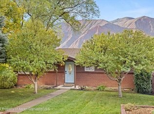 30 Mountain Shadows Dr, Glenwood Springs, CO 81601