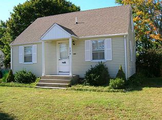 129 Calderwood Dr, Warwick, RI 02886