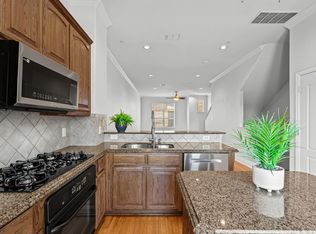720 E 1st St, Fort Worth, TX 76102