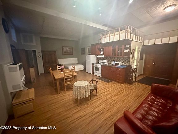 2nd image of 486 Hazle Ave #5