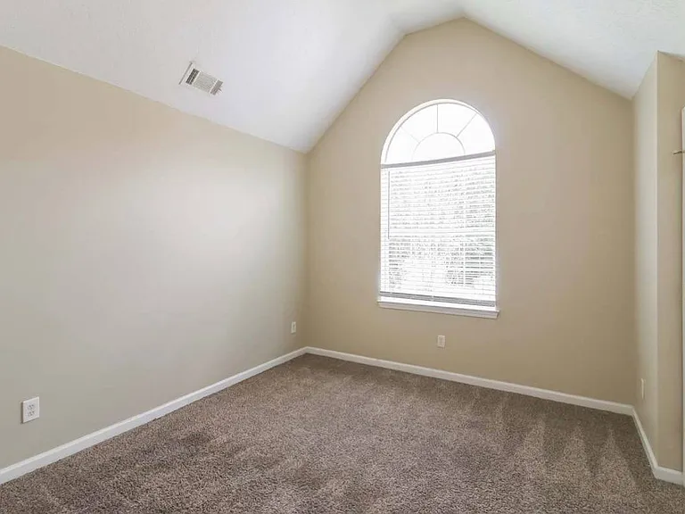 6849 Fireside Ln — Photo 13